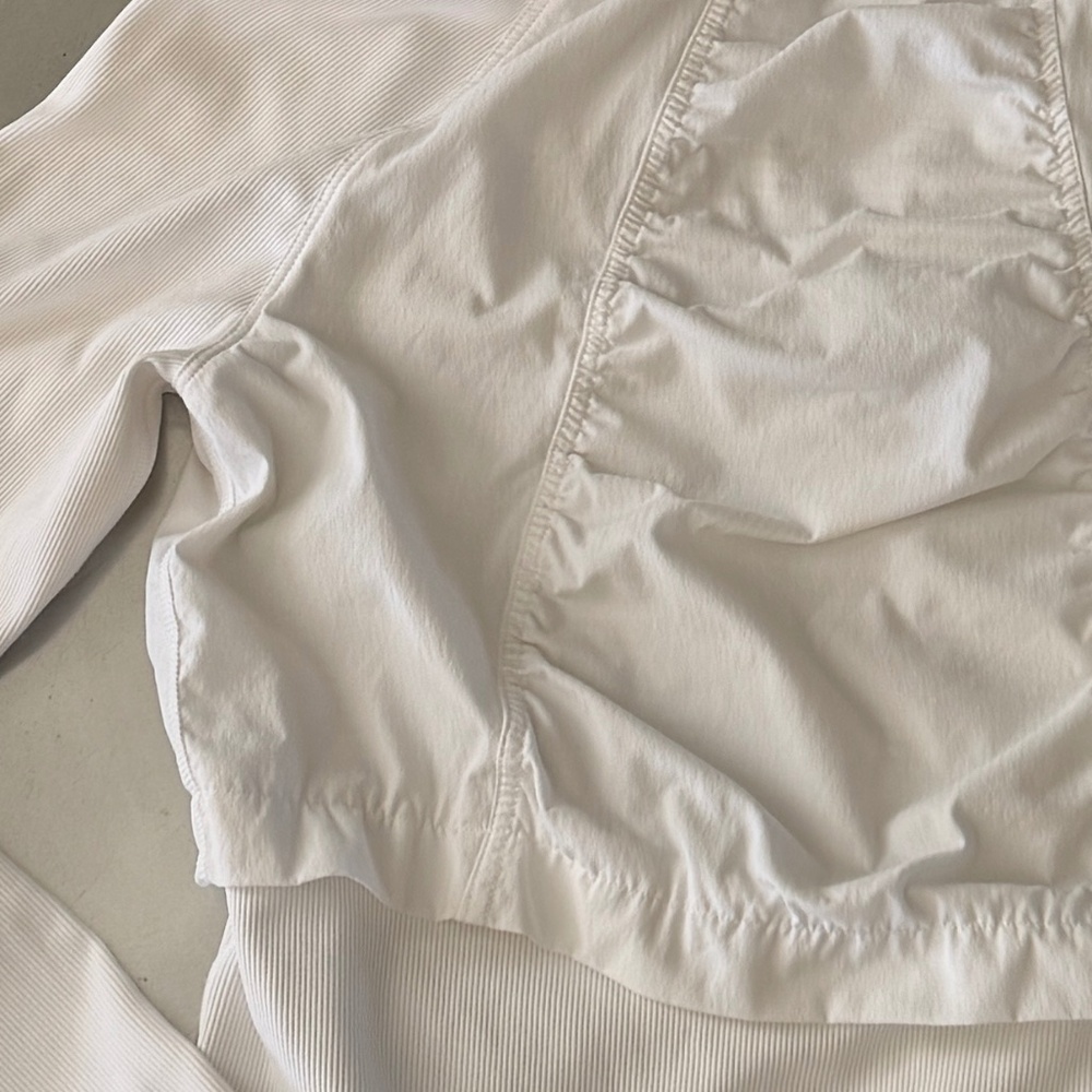 Lululemon hooded Dance Studio Jacket Rib Sleeve SZ 8 - Picture 10 of 13